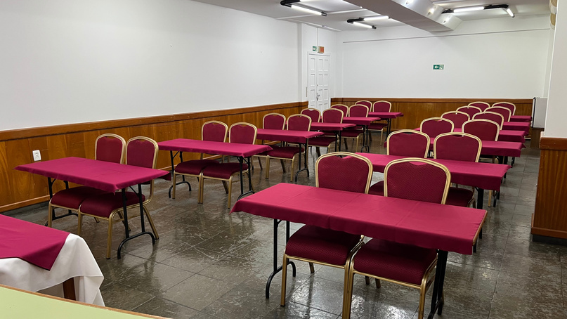 Sala Siena montada para treinamento