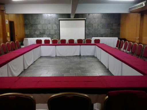 Auditório Montecatini montado para workshop
